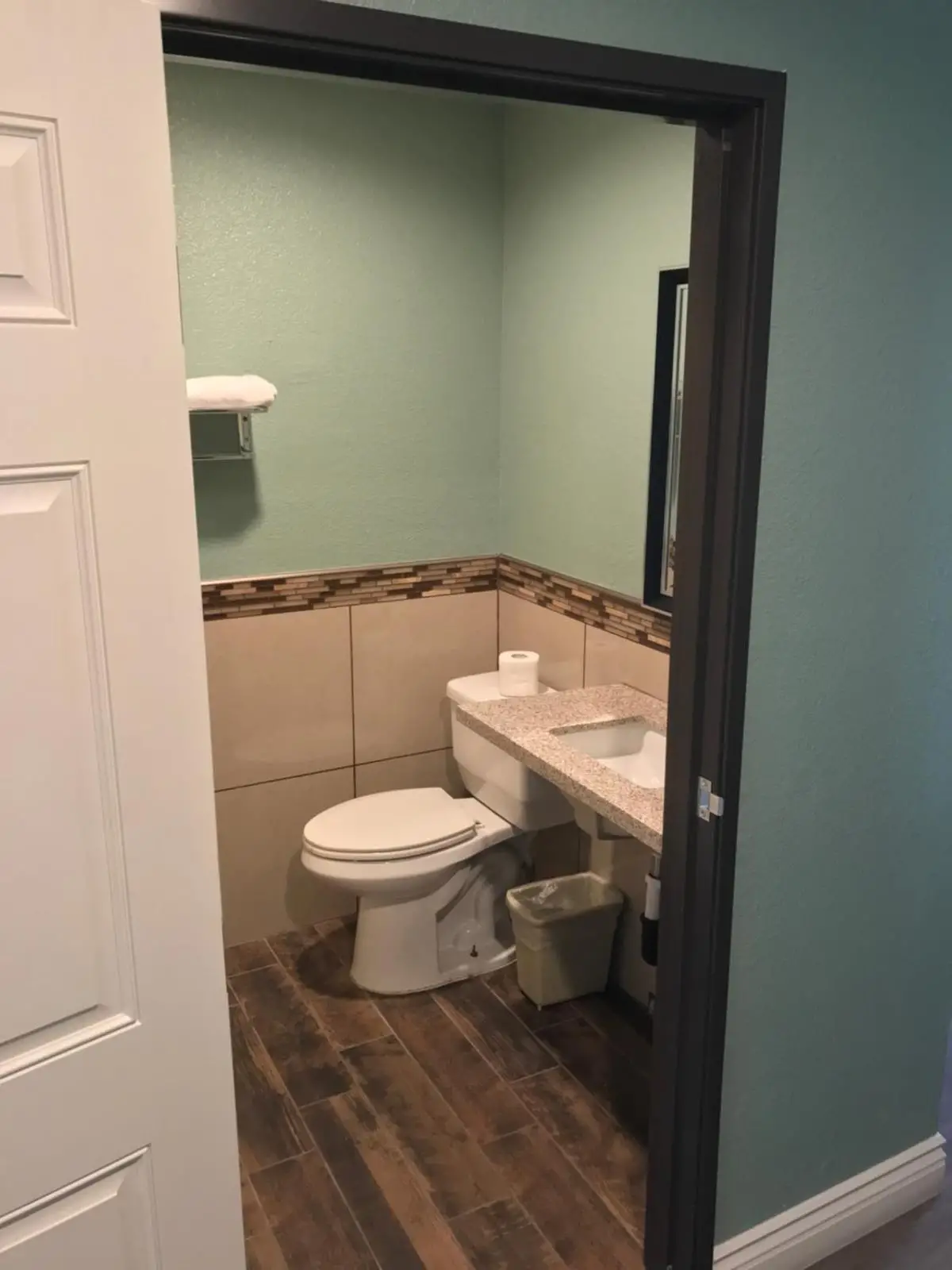 Highland Park Motel 10