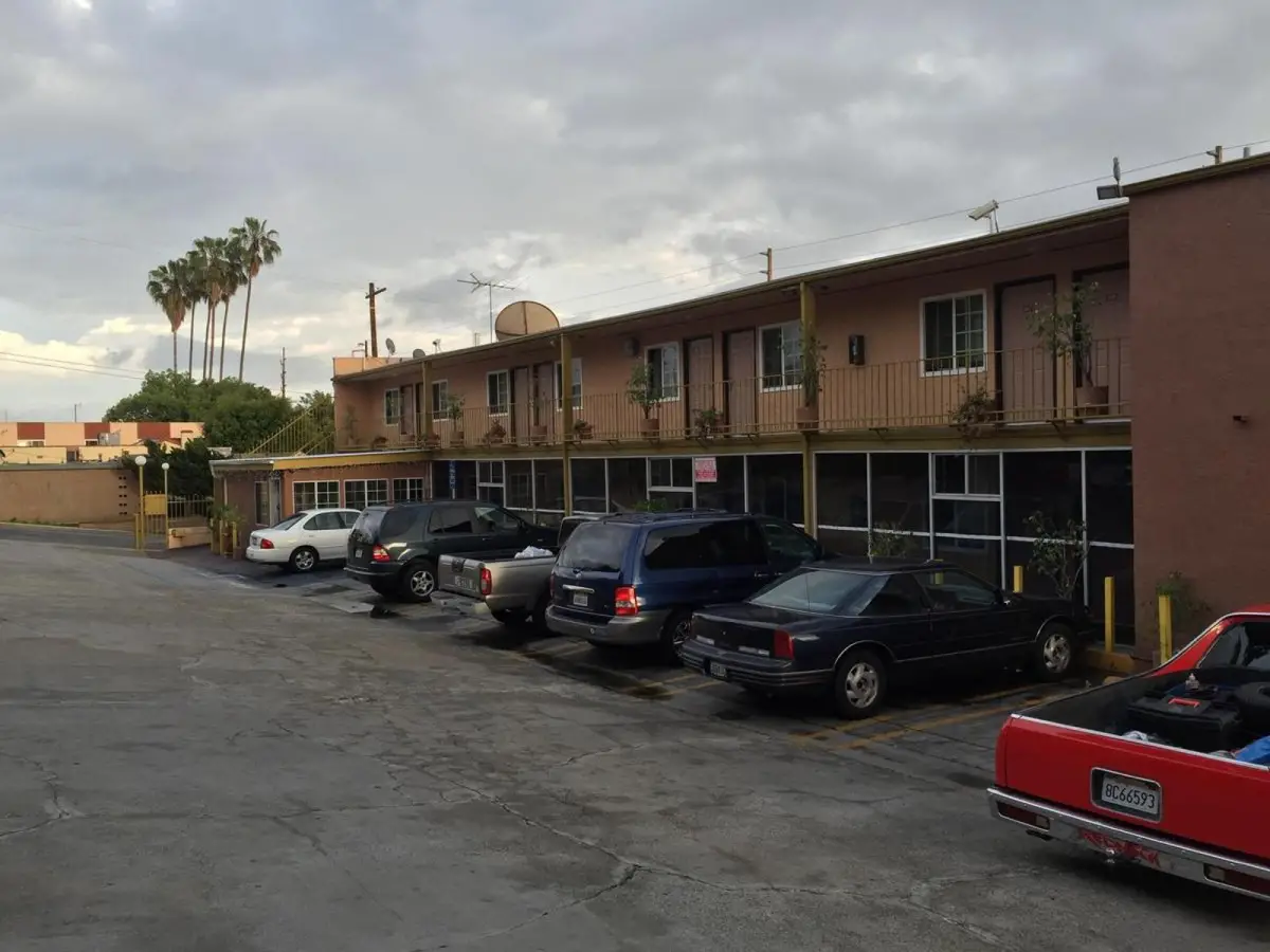 Highland Park Motel 5