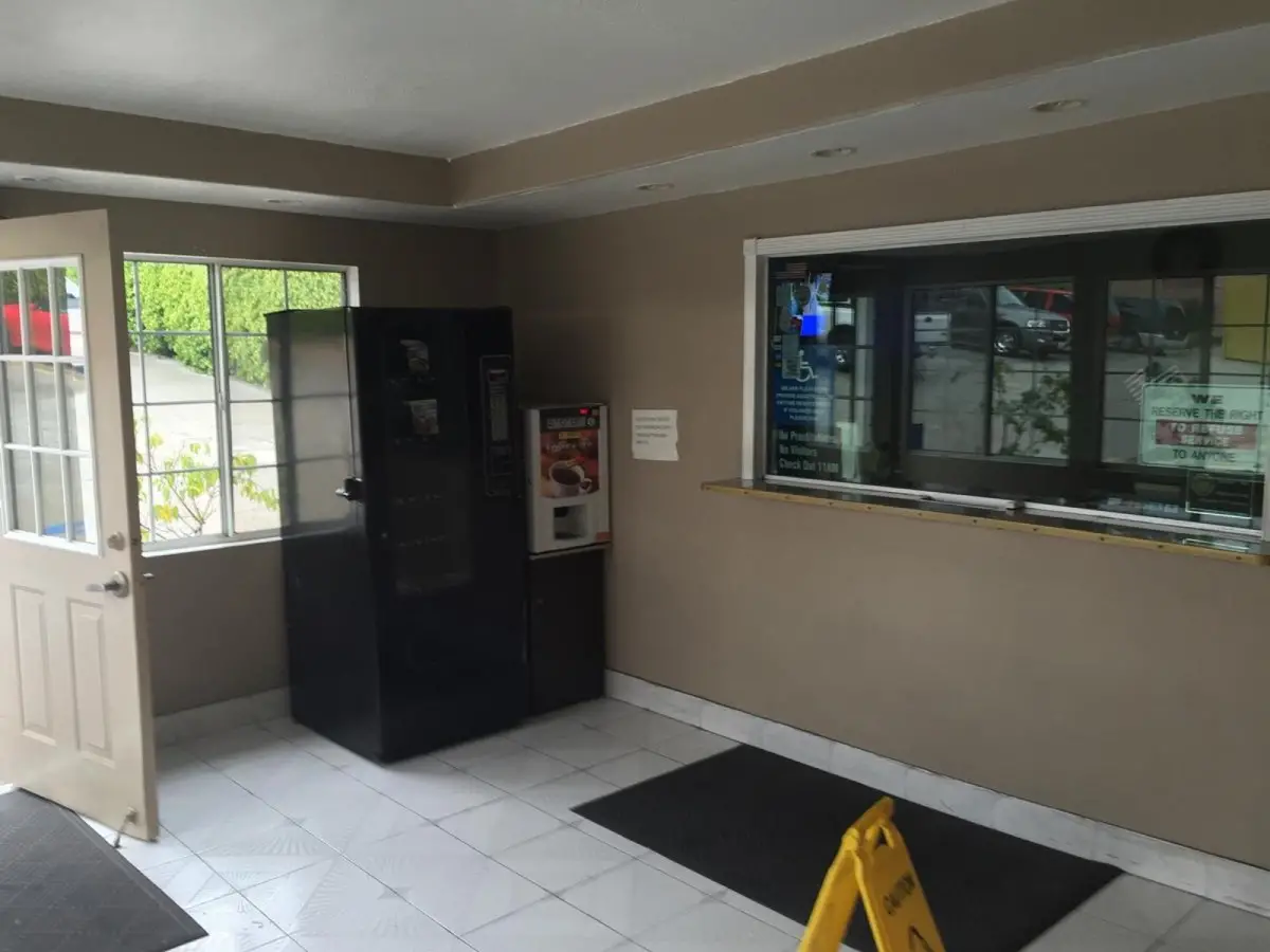 Highland Park Motel 6